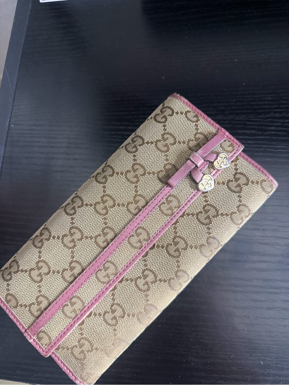 gucci wallet